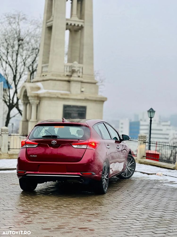 Toyota Auris 1.2 Turbo Executive - 5