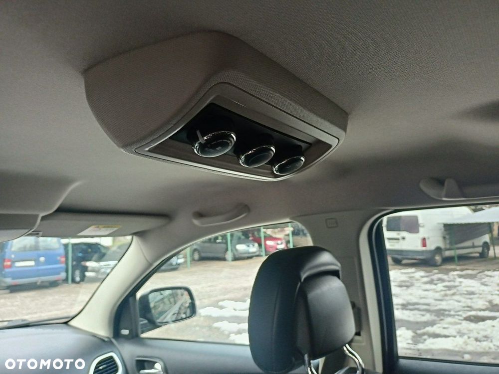 Fiat Freemont 2.0 Multijet 16V DPF Automatik Allrad Black Code - 39