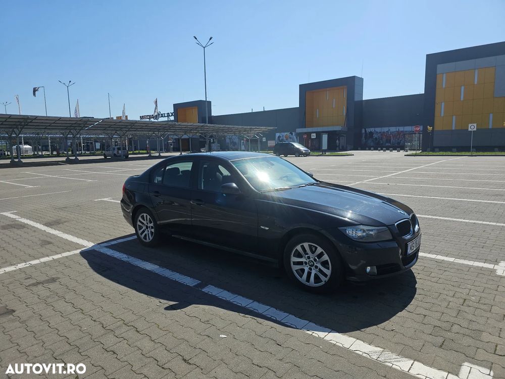 BMW Seria 3 320d - 15