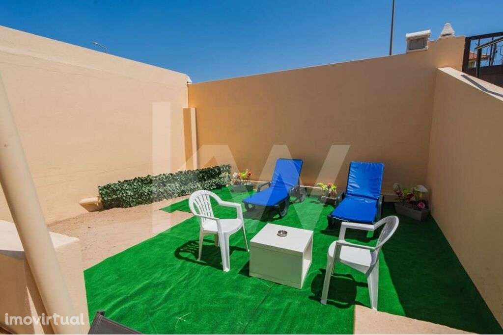 MORADIA ISOLADA | REMODELADA | 1º LINHA DE MAR - Grande imagem: 3/26