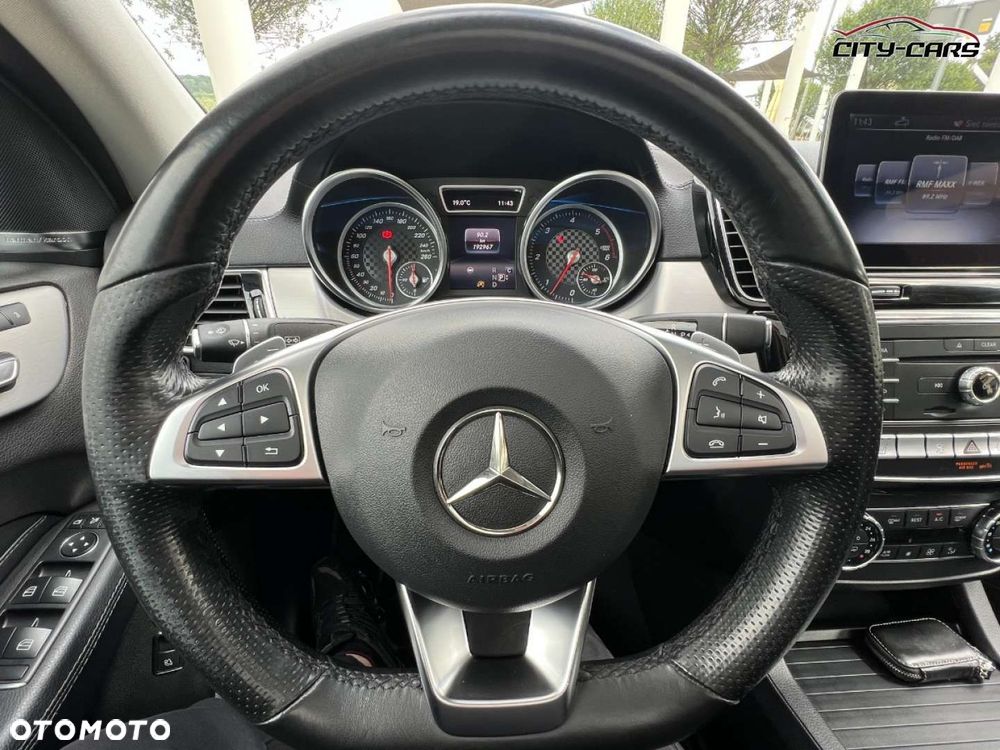 Mercedes-Benz GLE - 13
