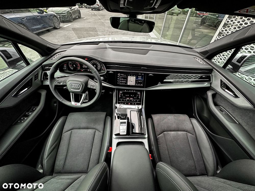 Audi Q7 - 24