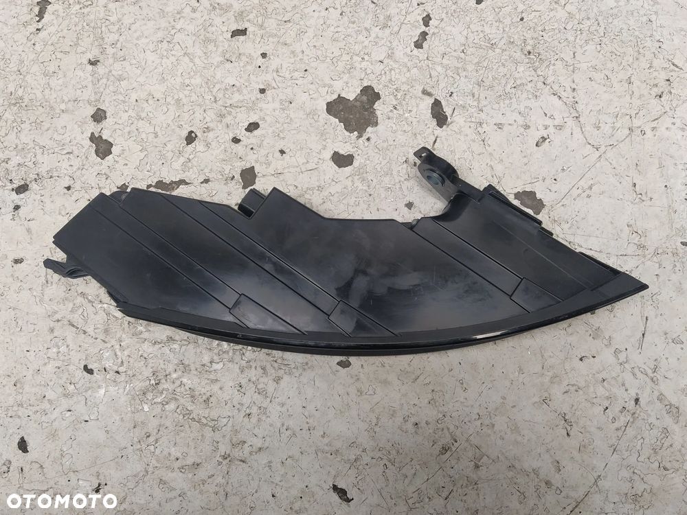 PORSCHE TAYCAN 9JA 19- LAMPA TYŁ TYLNA LED PRAWA LEWA  BASE USA ORYGINAŁ - 9