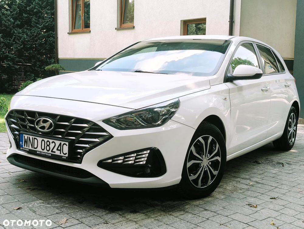 Hyundai i30 1.0 T-GDI Classic + - 6