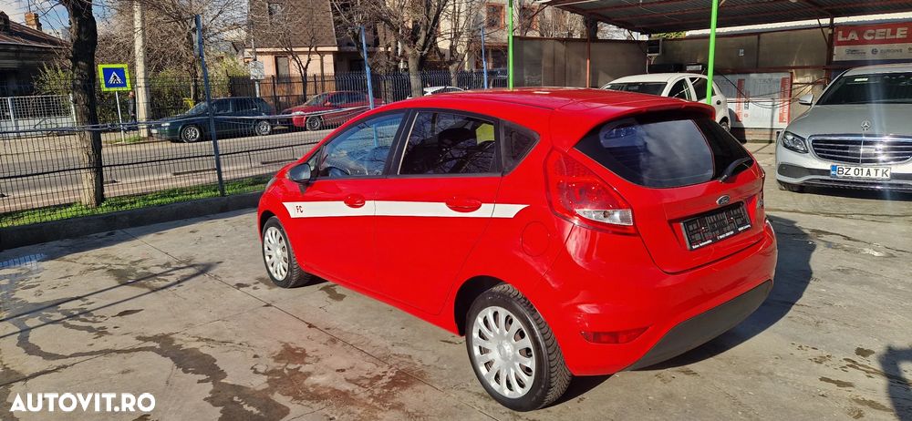 Ford Fiesta - 14