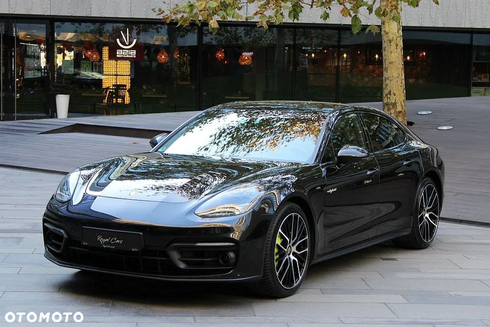 Porsche Panamera 4S E-Hybrid - 1