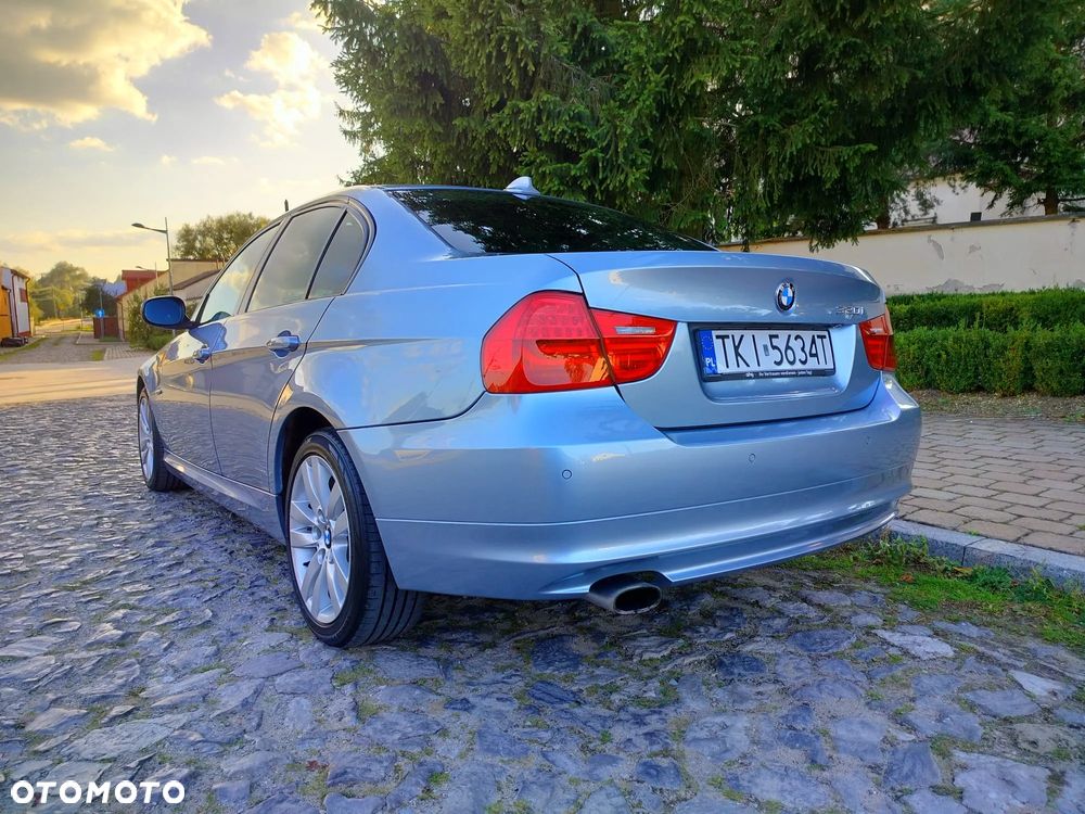 BMW Seria 3 320i Edition Lifestyle - 3