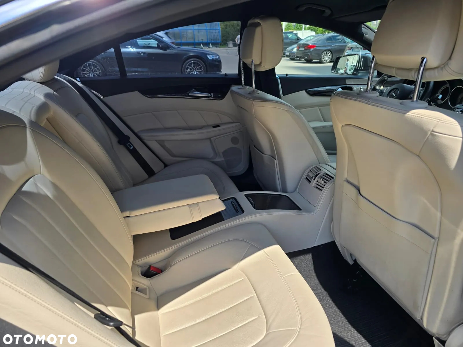 Mercedes-Benz CLS 350 (BlueTEC) d - 8