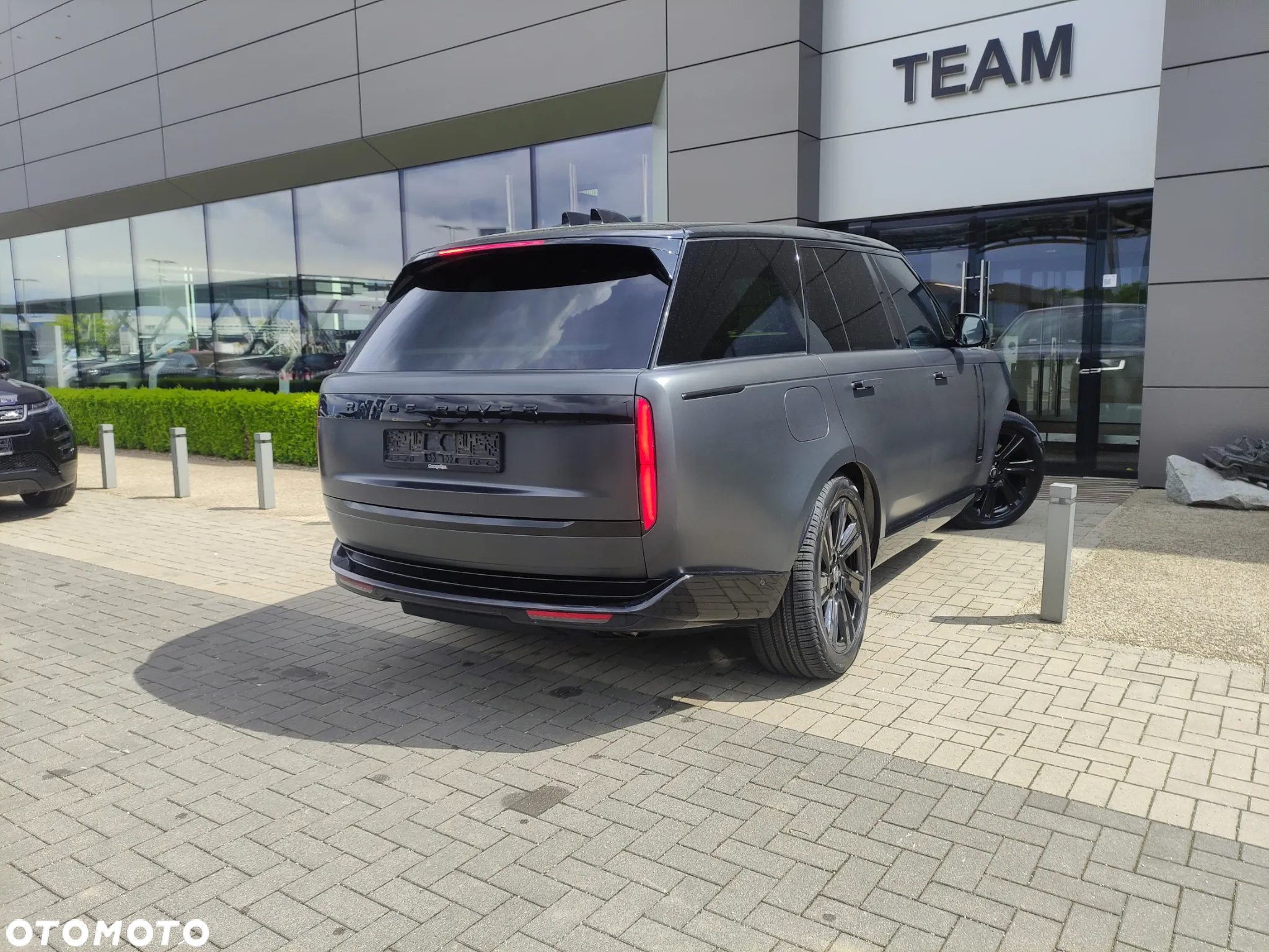 Land Rover Range Rover 4.4 V8 P535 Autobiography - 13