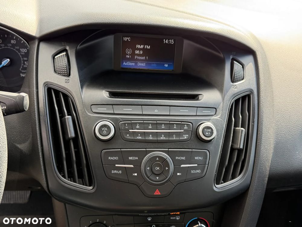 Ford Focus - 23