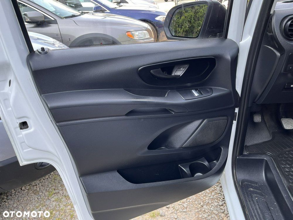 Mercedes-Benz Vito - 8