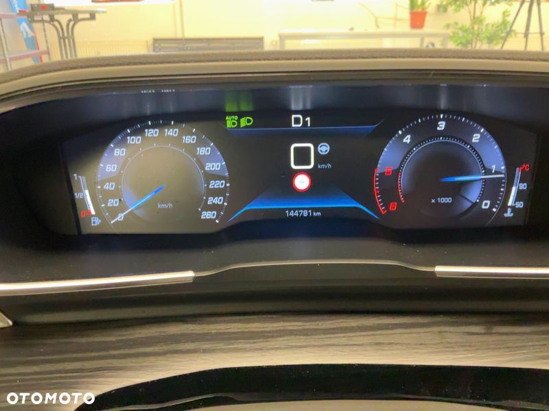 Peugeot 508 2021 photo 4