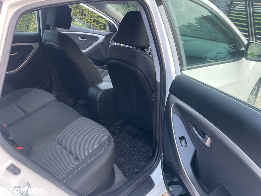 Hyundai i30 - 14