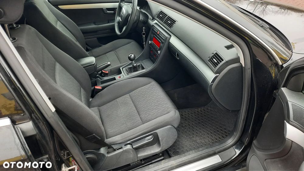 Audi A4 Avant 1.6 - 12