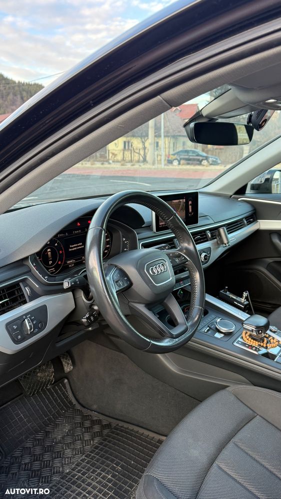 Audi A4 Avant 2.0 40 TDI quattro S tronic Advanced - 5