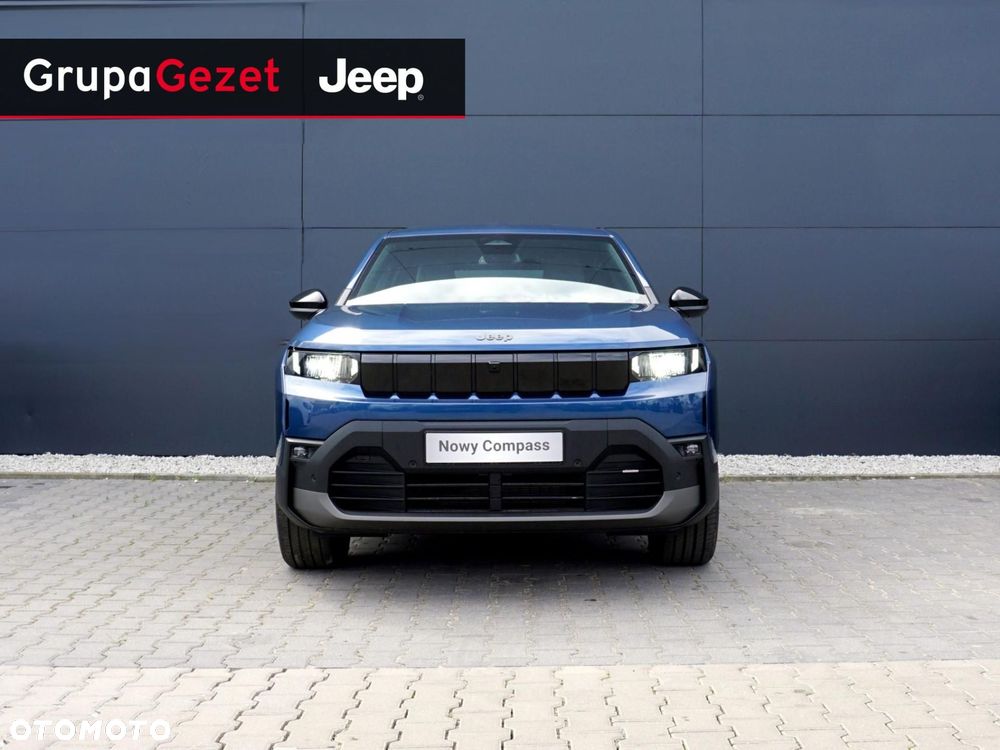 Jeep Compass - 12