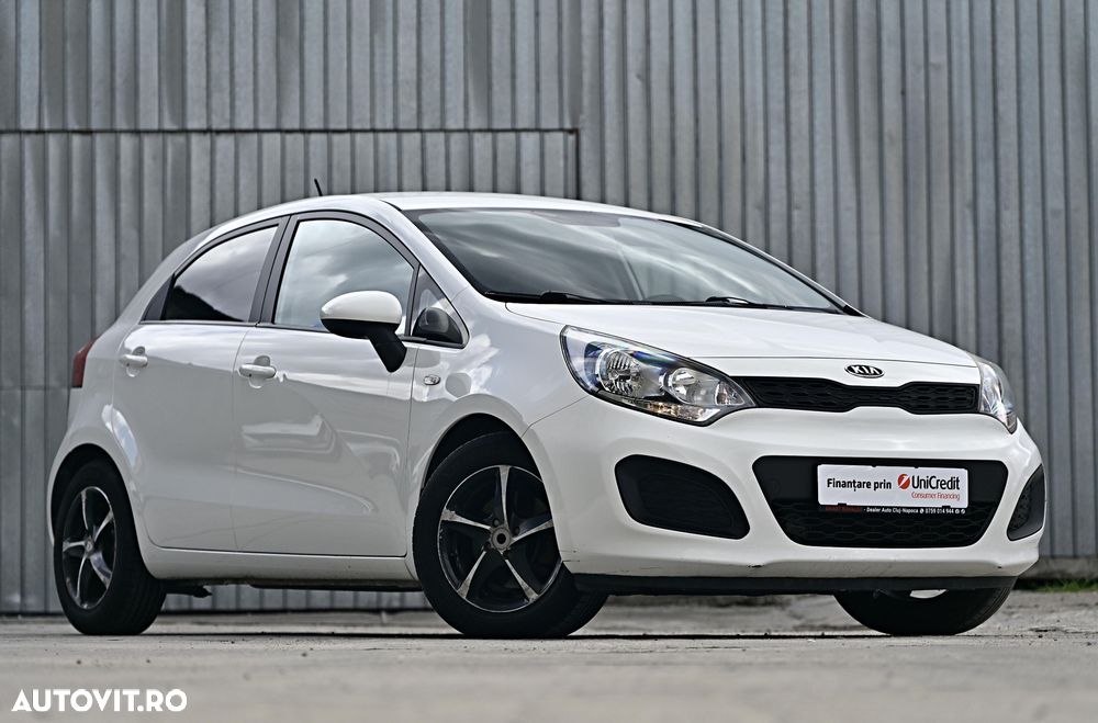 Kia Rio 1.1 CRDI Spirit - 2
