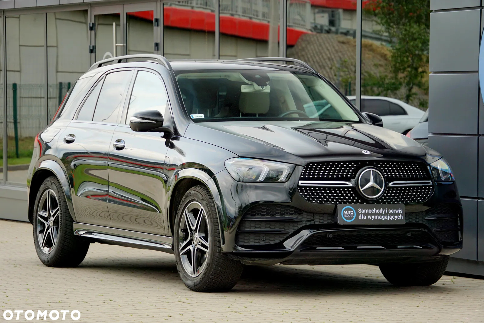 Mercedes-Benz GLE 300 d 4Matic 9G-TRONIC AMG Line - 4