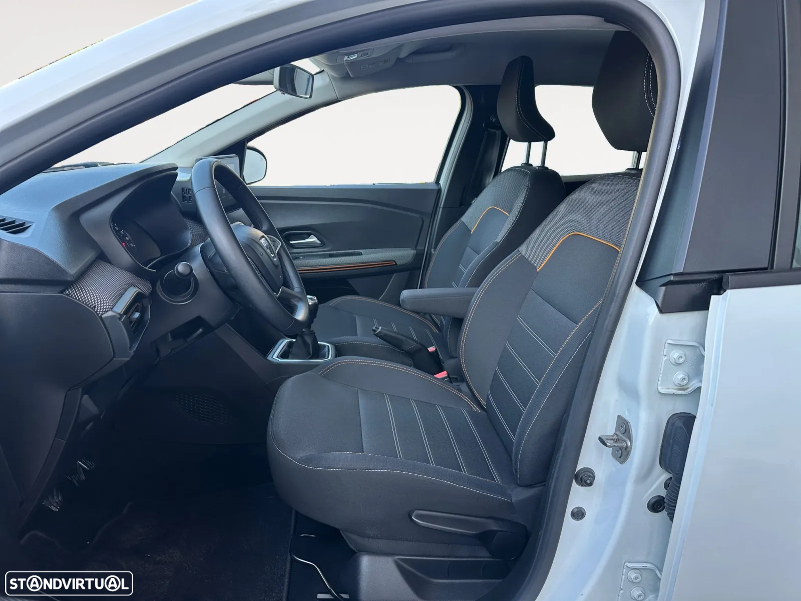 Dacia Sandero 1.0 TCe Stepway Comfort - 10