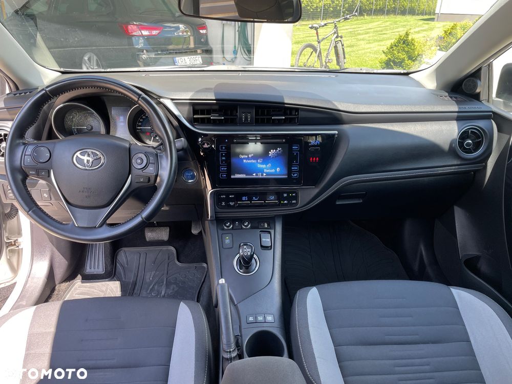 Toyota Auris 1.8 VVT-i Automatik Edition - 13
