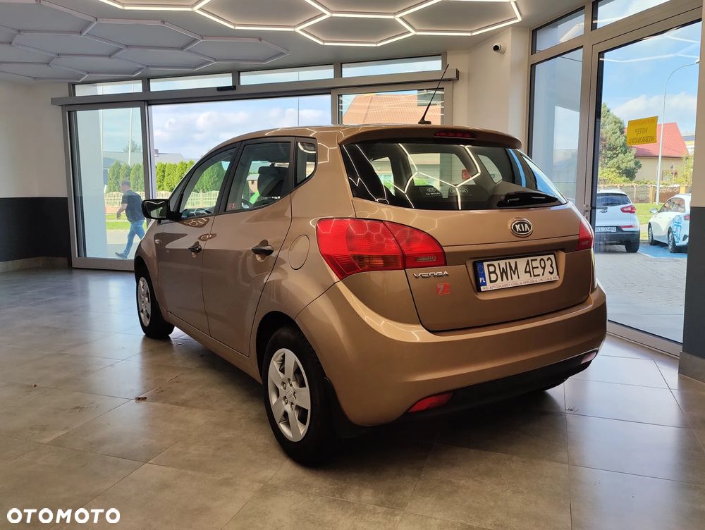 Kia Venga 1.4 S - 4