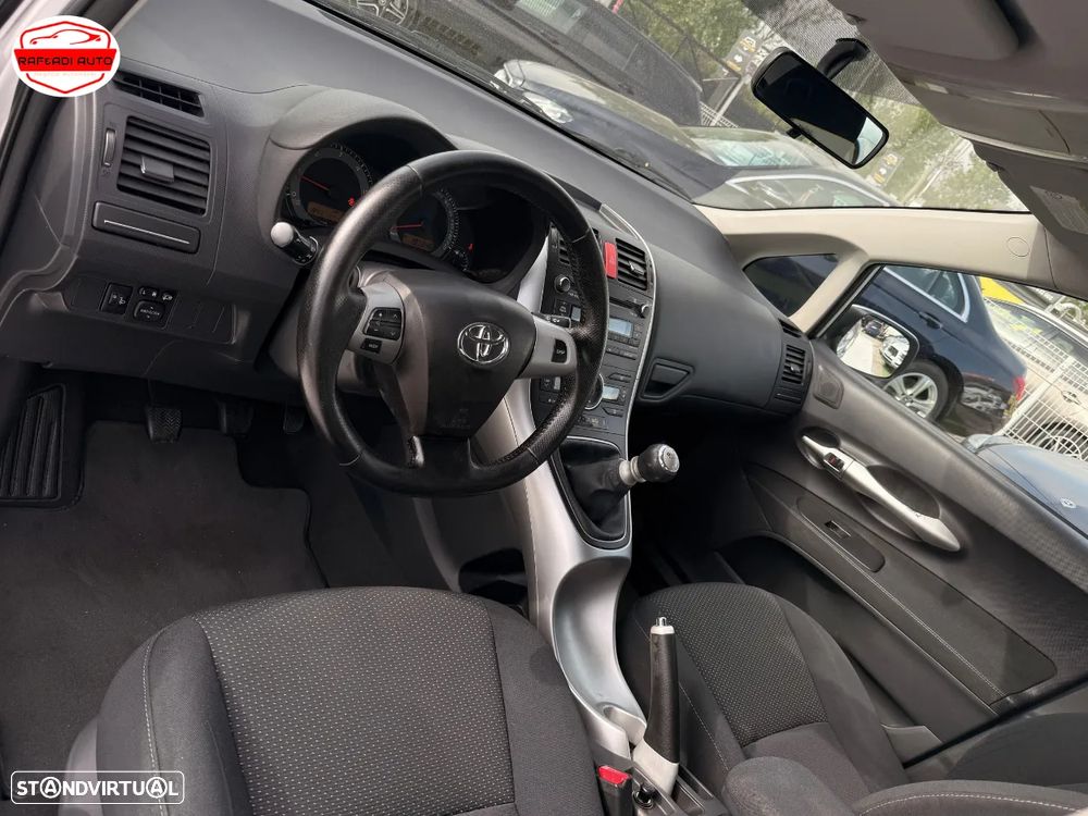 Toyota Auris 1.4 D-4D ACtive 110g - 8