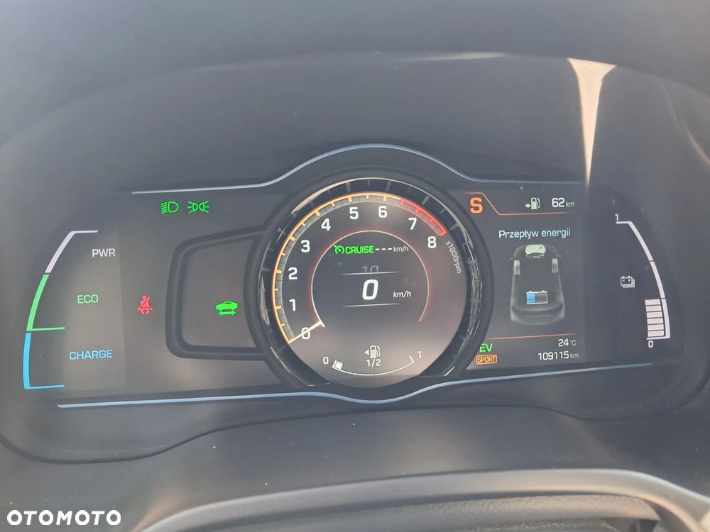 Hyundai IONIQ Hybrid Premium - 36