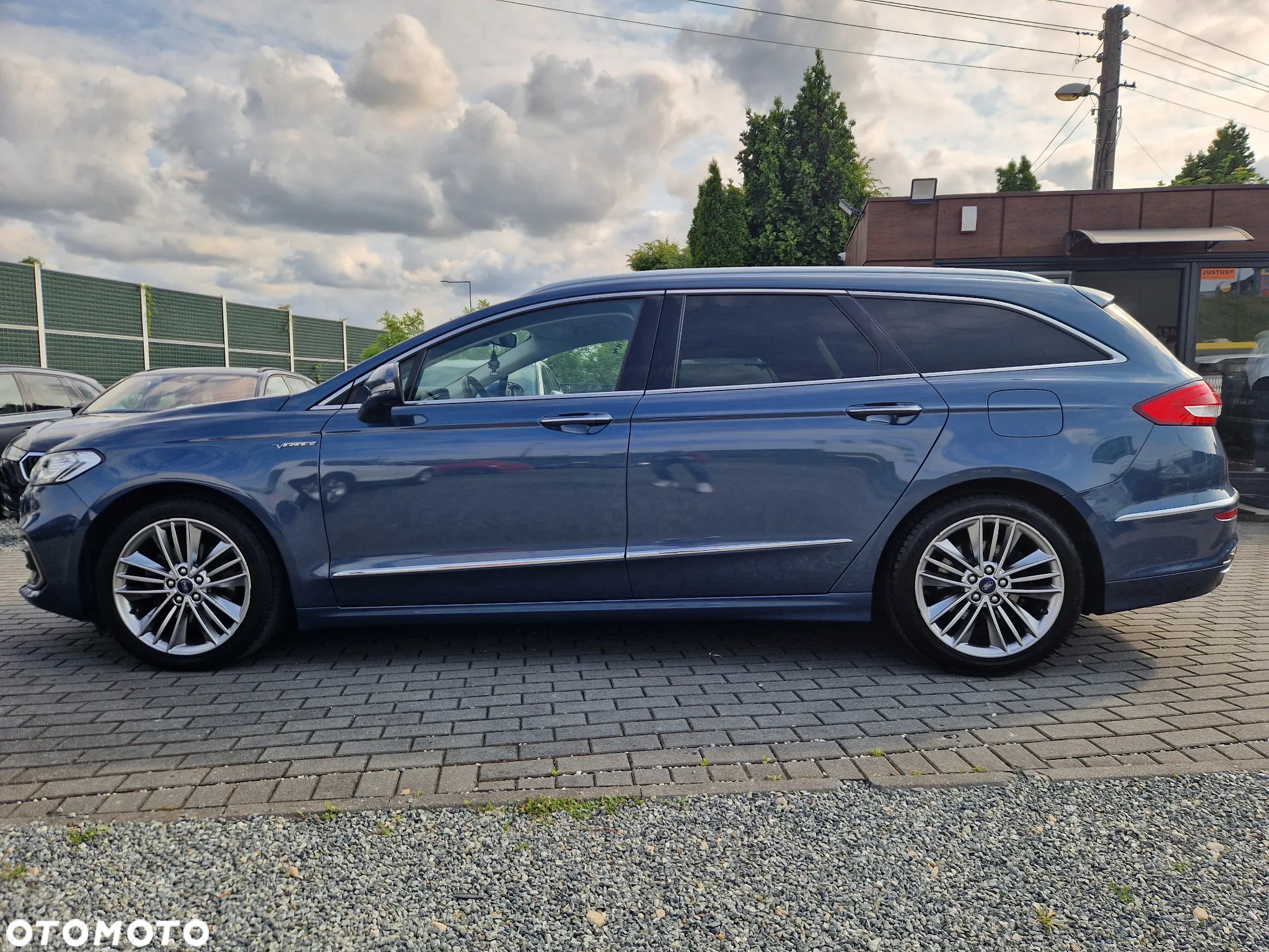 Ford Mondeo 2.0 EcoBlue Vignale - 12