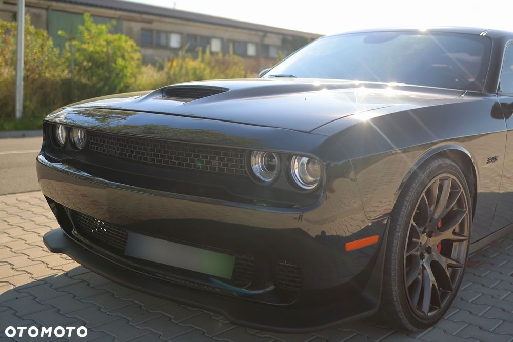 Dodge Challenger 5.7 R/T - 2