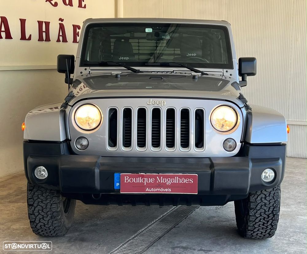 Jeep Wrangler - 9