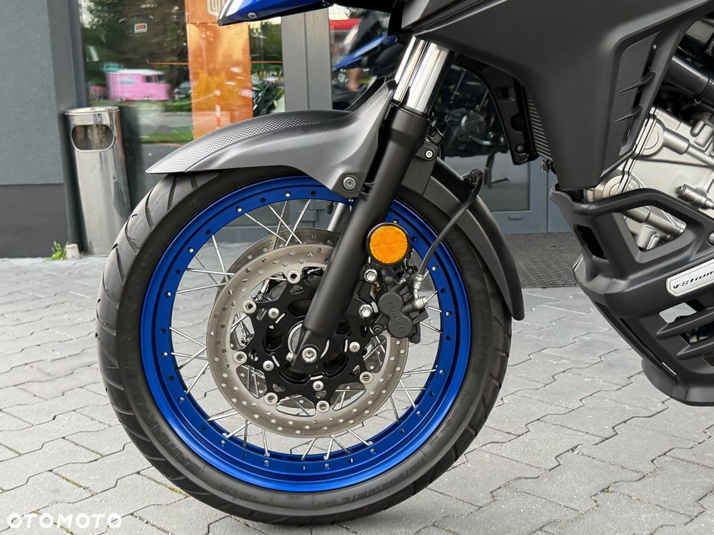 Suzuki V-STROM - 34