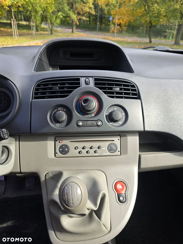 Renault Kangoo 1.6 8V Helios - 15