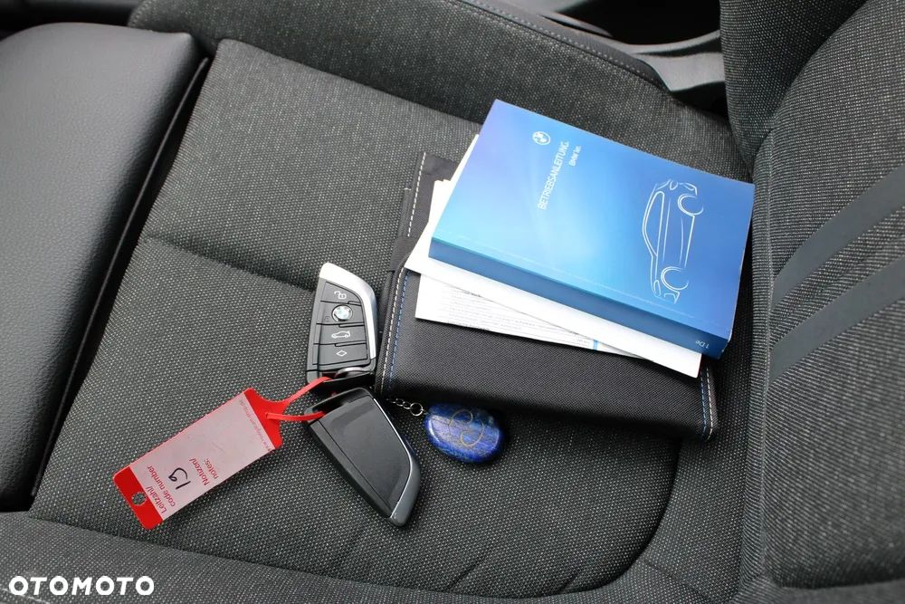 BMW Seria 1 120d xDrive Luxury Line - 40