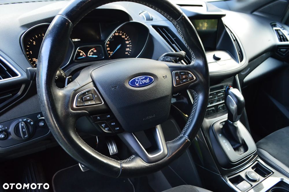 Ford Kuga 2.0 TDCi AWD ST-Line Black - 24
