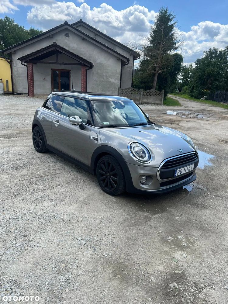 MINI Cooper Standard - 2