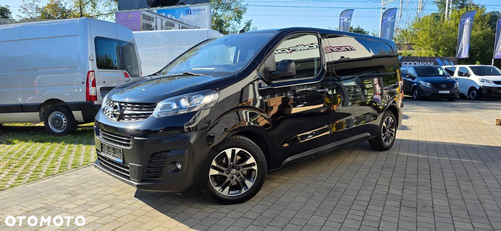 Opel Vivaro 2.0 177KM 5-osób Automat 8-biegów - 2