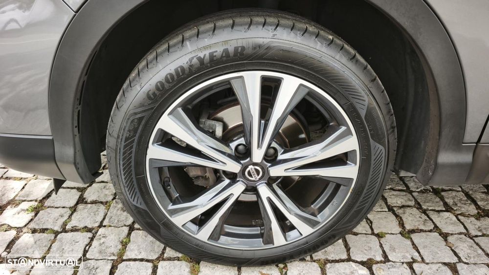 Nissan Qashqai 1.3 DIG-T N-Connecta J18 Led - 21