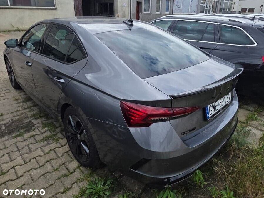 Skoda Octavia - 4