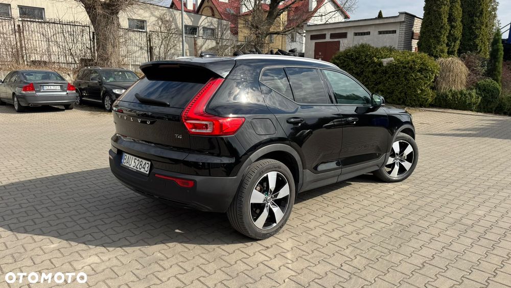 Volvo XC 40 T4 Geartronic R-Design - 28