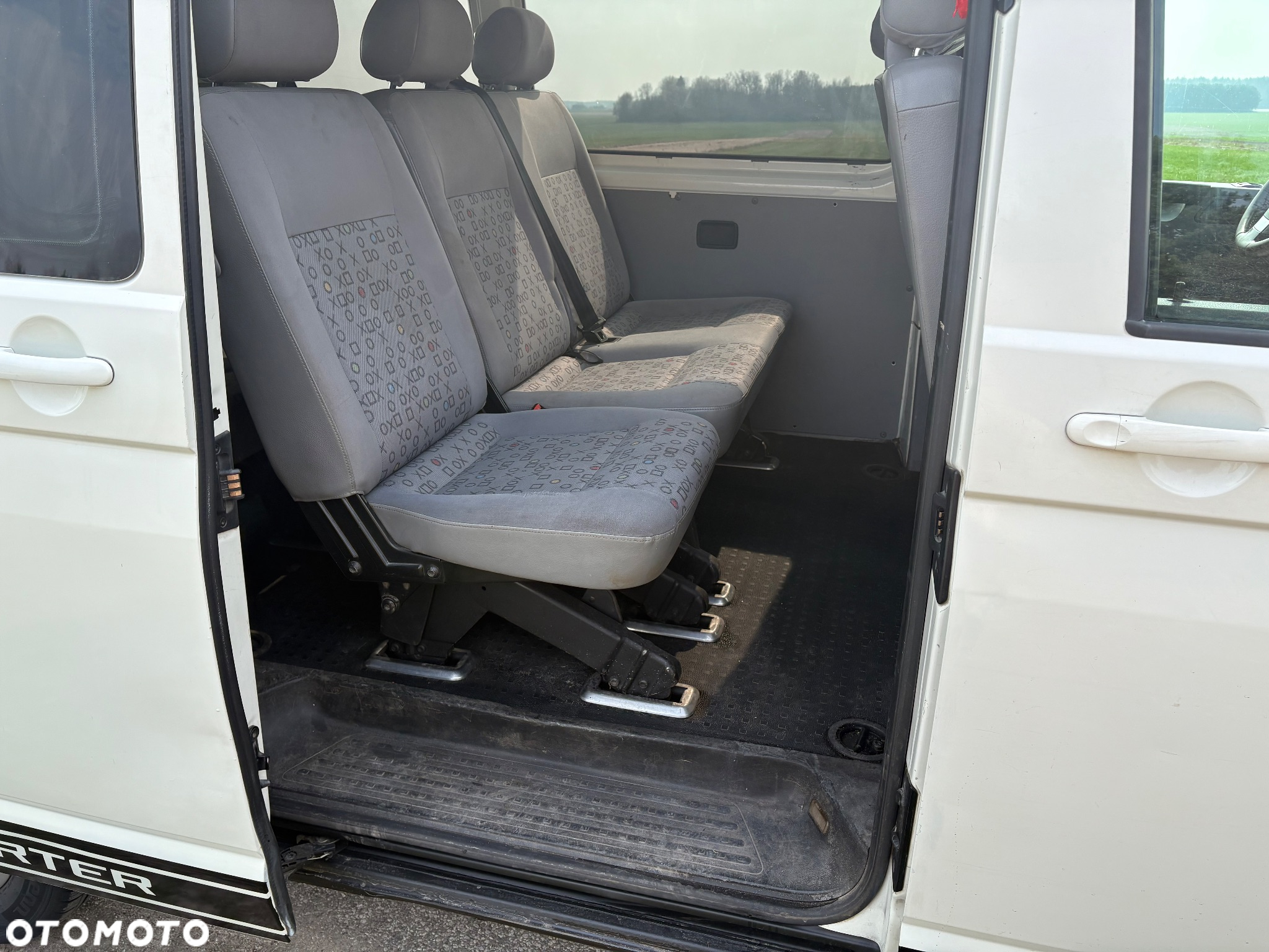 Volkswagen Transporter Shuttle TDI L1 - 9