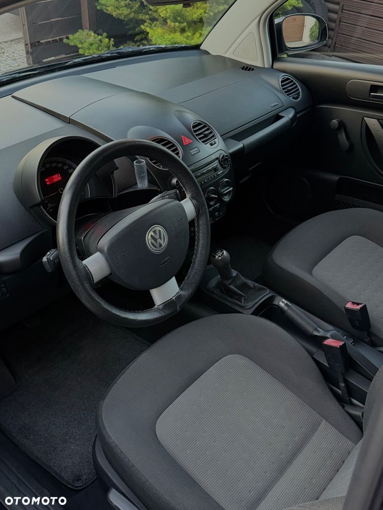 Volkswagen New Beetle 1.4 - 11
