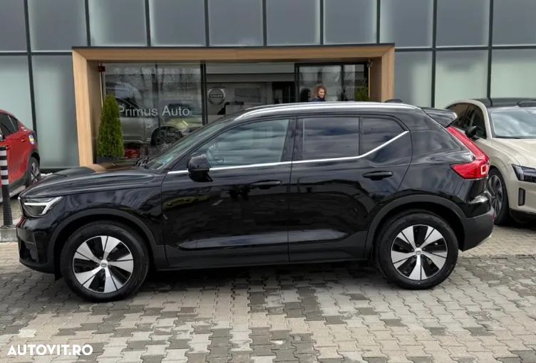 Volvo XC 40 B3 AT FWD MHEV Plus Dark - 2