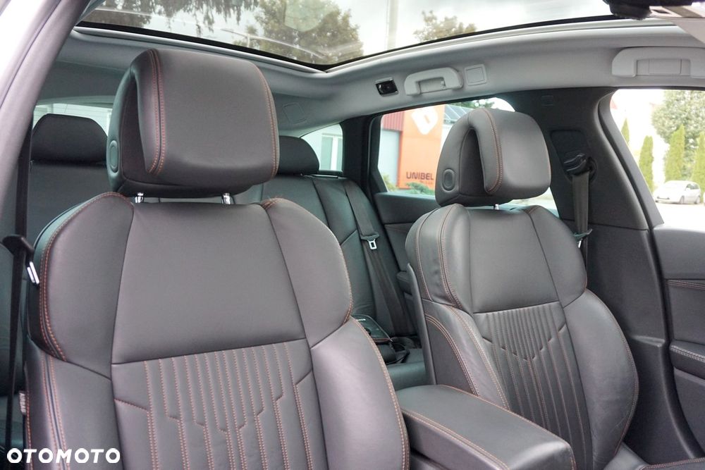 Peugeot 508 RXH 2.0 HDi HYbrid4 - 32