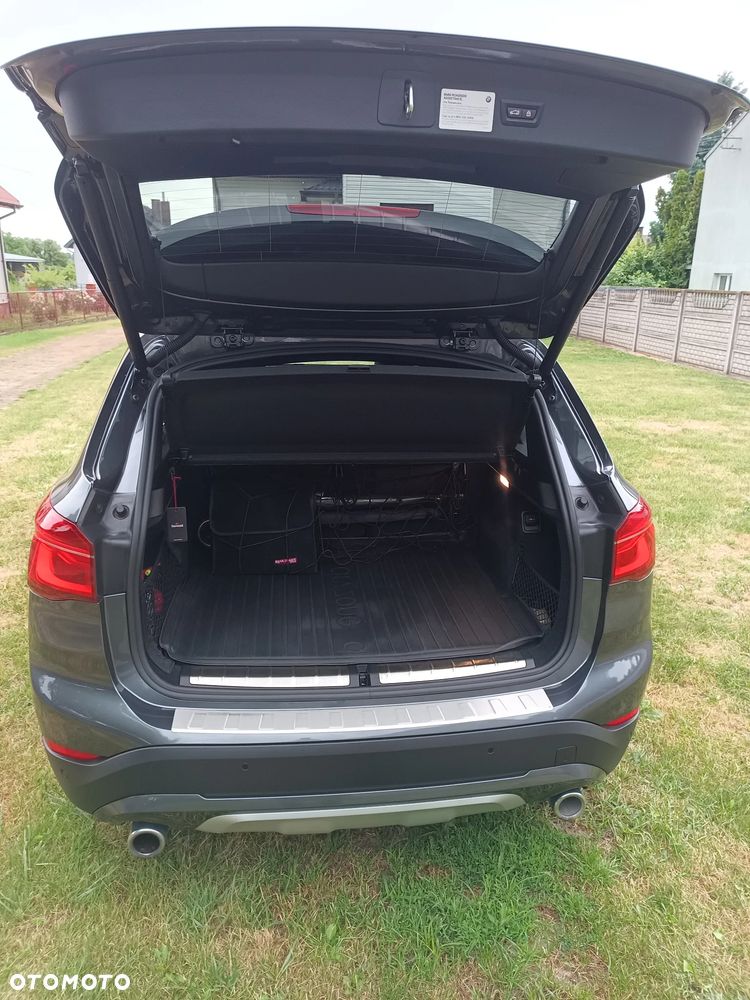 BMW X1 xDrive25i GPF xLine sport - 14
