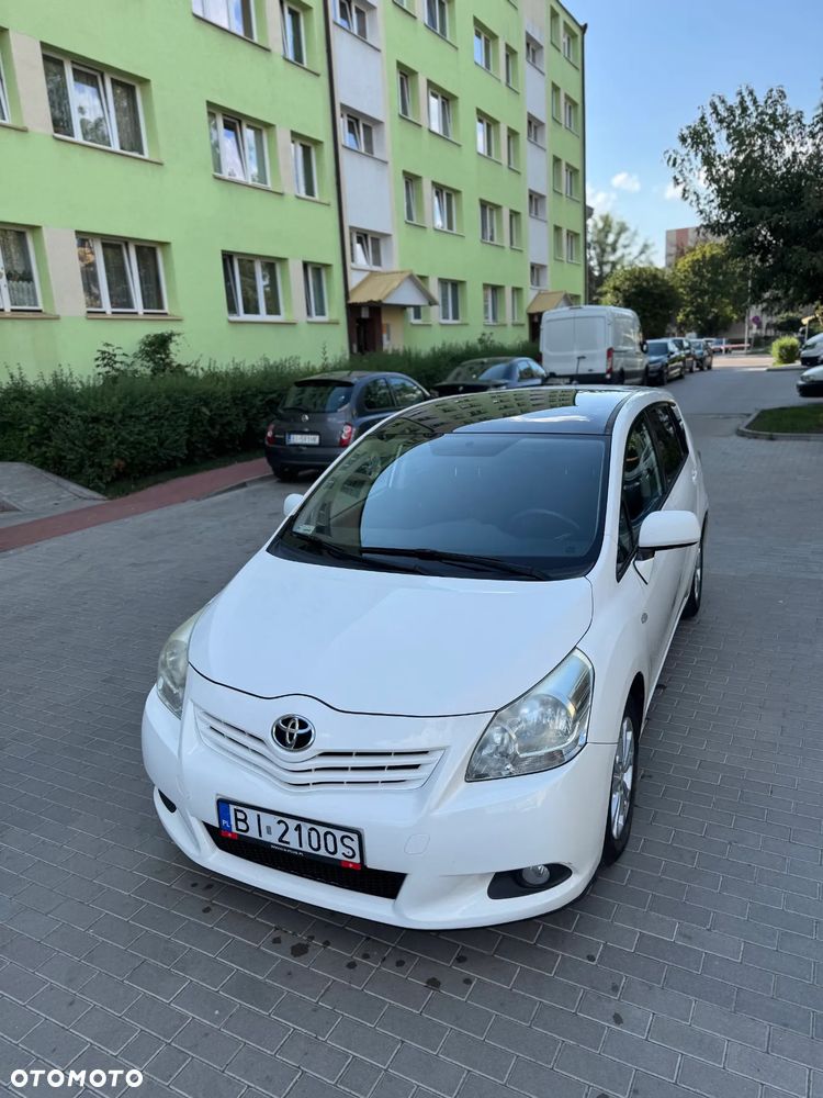 Toyota Verso 2.0 D-4D - 6