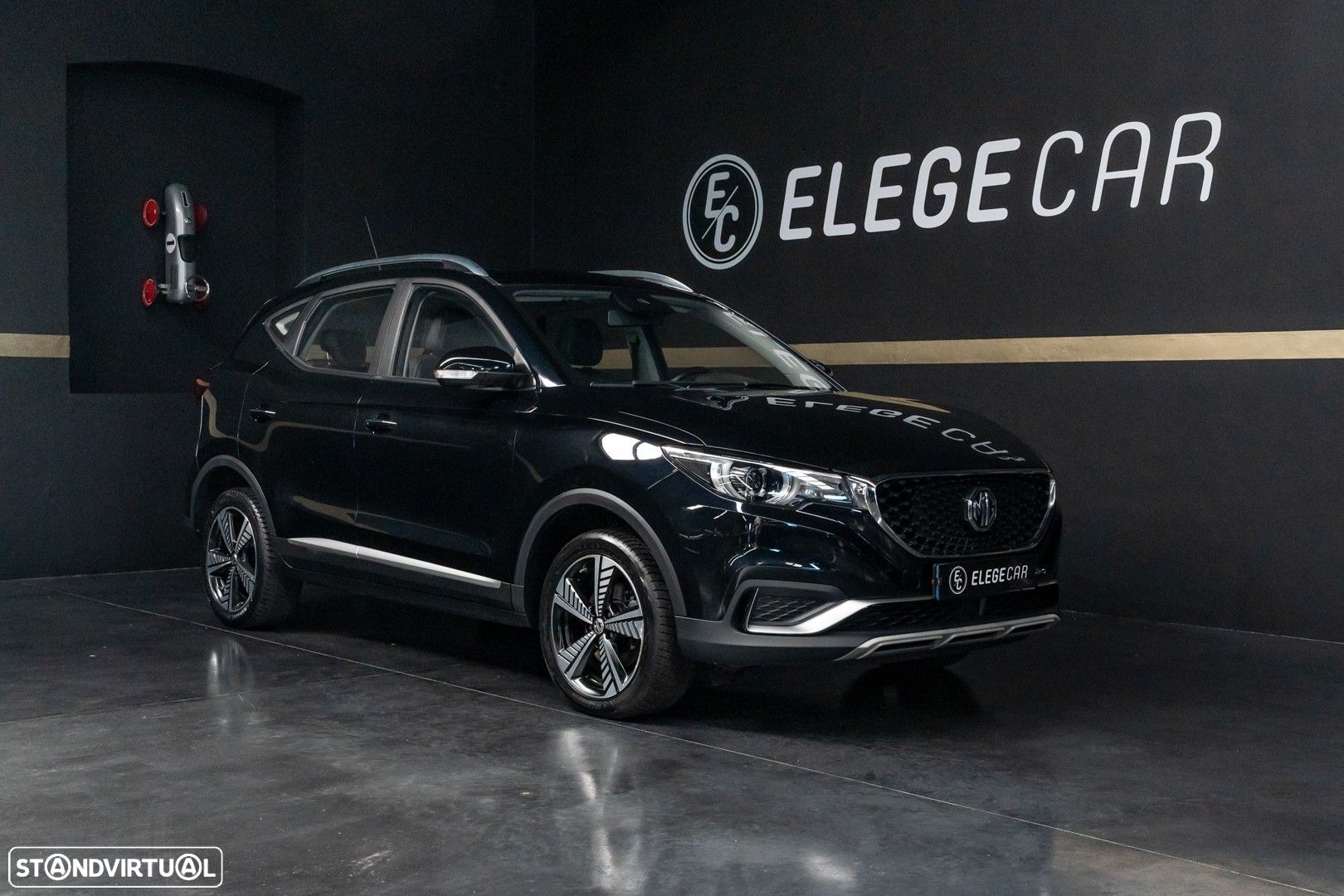 MG ZS - 1