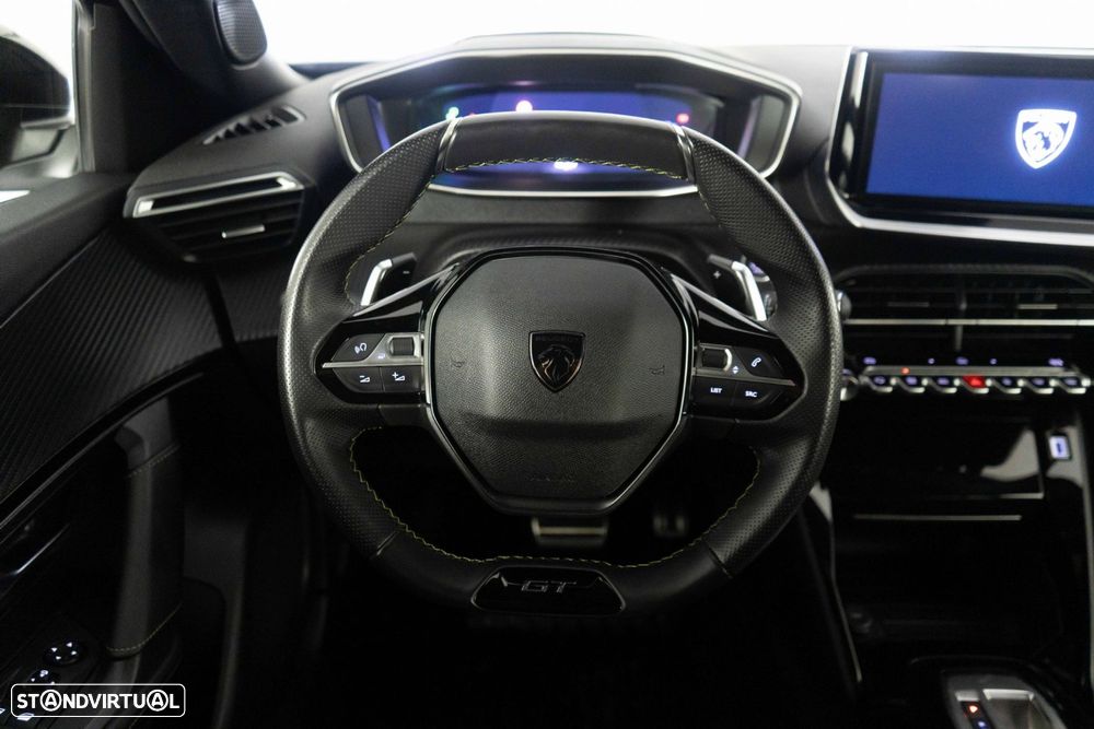 Peugeot 2008 1.2 PureTech GT EAT8 - 26