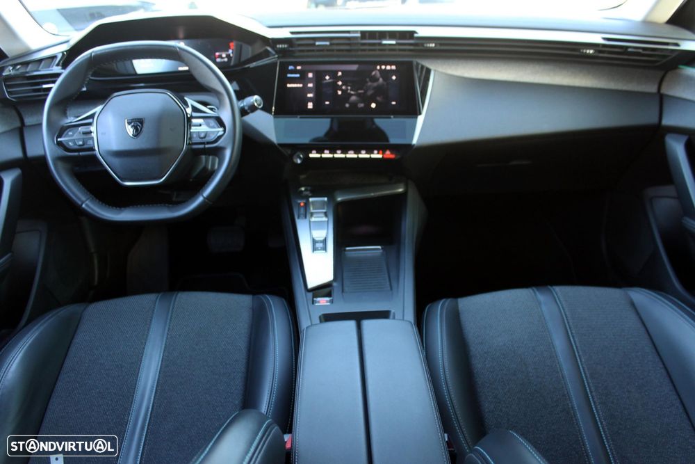 Peugeot 308 1.2 PureTech Allure EAT8 - 8