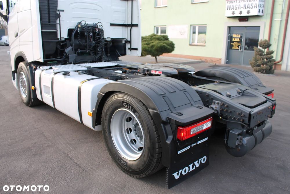 Volvo FH460** XXL** salon PL **nowe opony** - 9