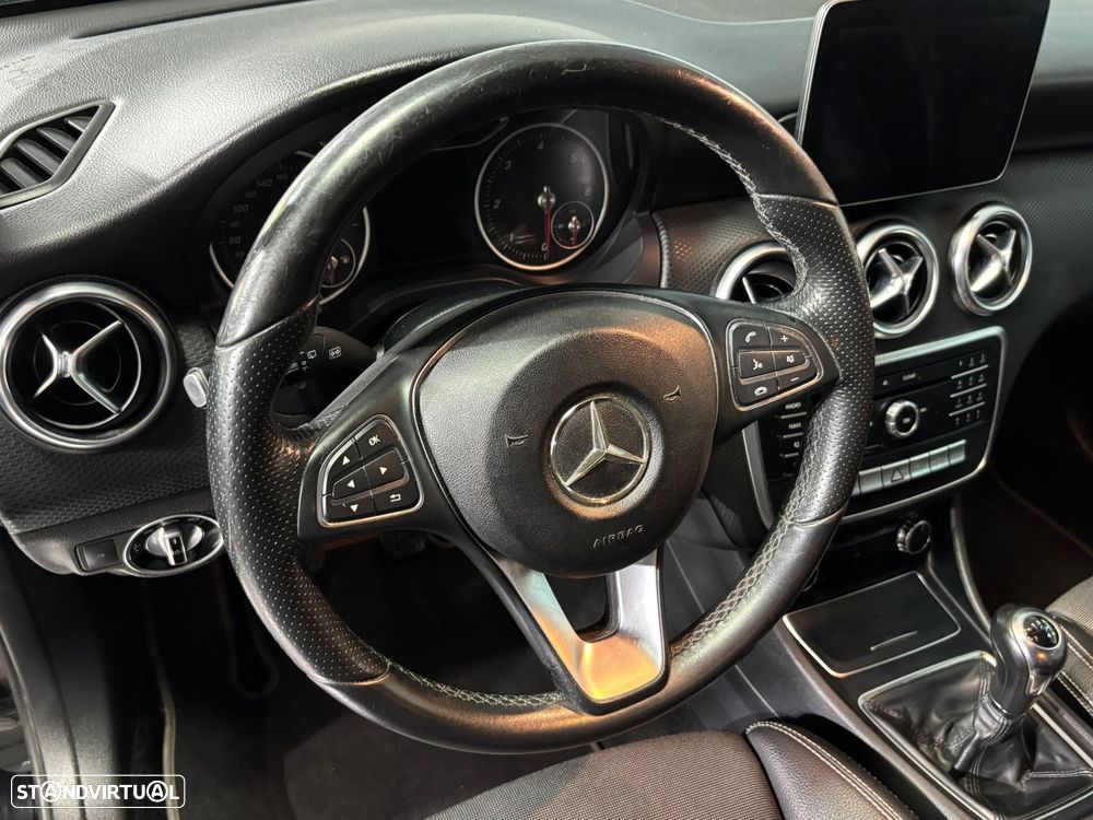 Mercedes-Benz A 180 d Style - 18